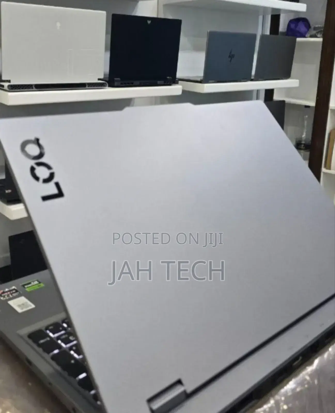 New Laptop Lenovo LOQ 15IRH8 16GB Intel Core I5 SSD 512GB