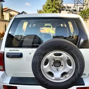 Suzuki Grand Vitara 2.0 D 1998 White