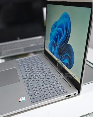 New Laptop HP Stream Notebook 16GB Intel Core I5 SSD 512GB