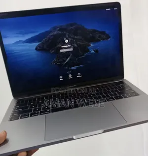 New Laptop Apple MacBook Pro 2017 8GB Intel Core I5 SSD 128GB