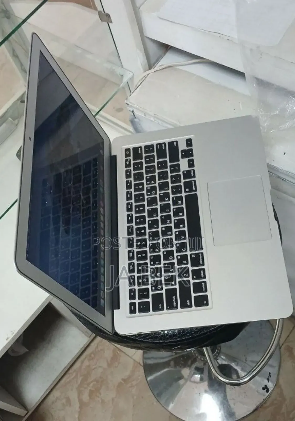 New Laptop Apple MacBook Air 2013 8GB Intel Core I5 SSD 256GB