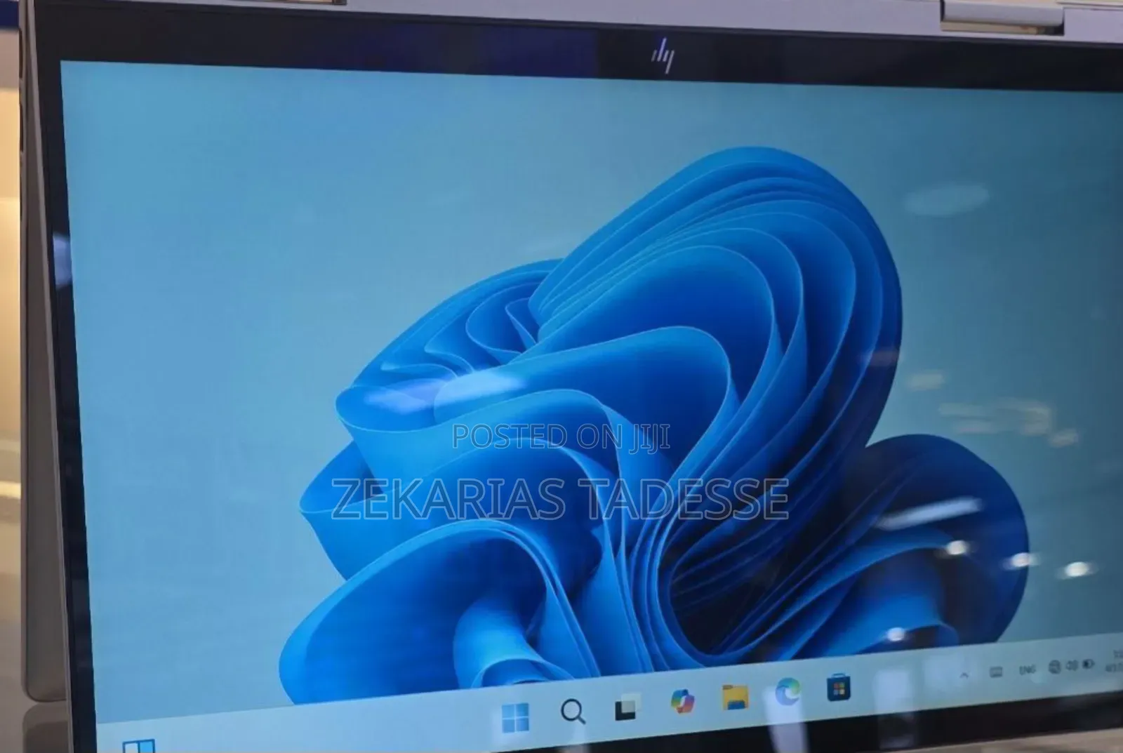 New Laptop HP Envy X360 16GB Intel Core 7 SSD 512GB