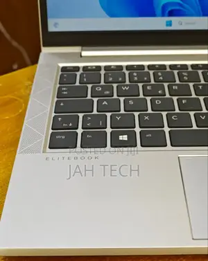 New Laptop HP EliteBook 835 G7 16GB AMD Ryzen 5 SSD 512GB