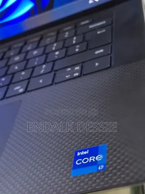 Photo - New Laptop Dell Precision 5570 16GB Intel Core I7 SSD 512GB