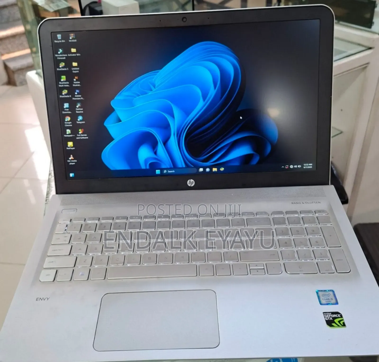 Laptop HP Envy 15 12GB Intel Core I5 HDD 1T