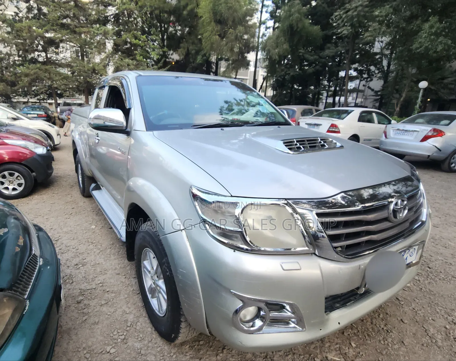 Toyota Hilux 2023 Gray