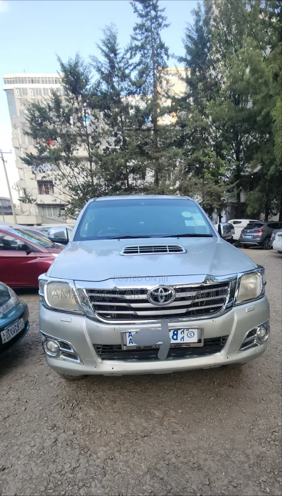 Toyota Hilux 2023 Gray