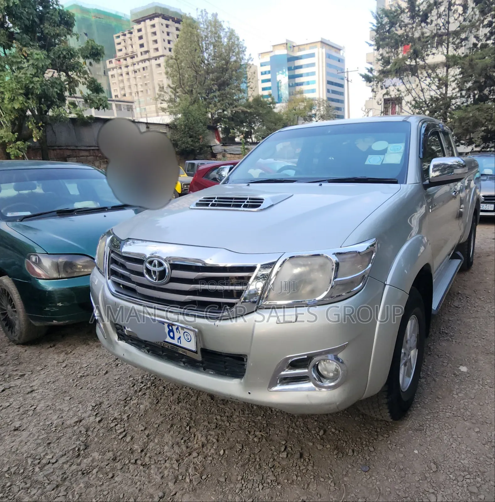 Toyota Hilux 2023 Gray
