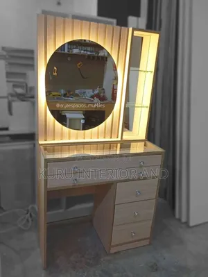 Dressing Tabel ( Best Quality ) With Circled Mirror