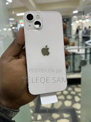 Apple iPhone 13 128 GB White