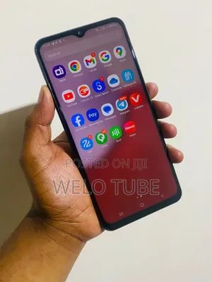 Photo - Samsung Galaxy A13 128 GB Gray