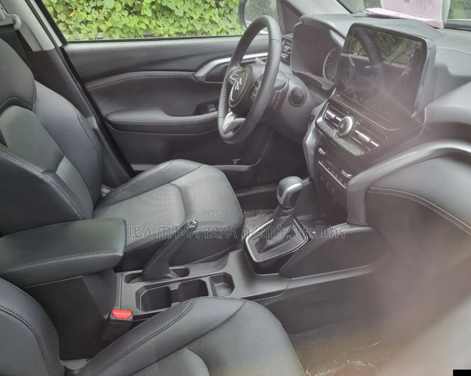 Suzuki Grand Vitara 2024 Off white