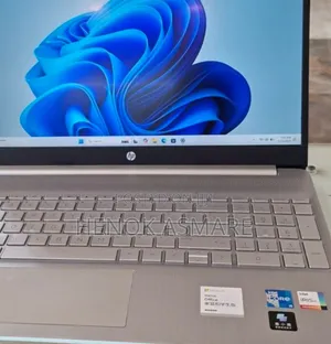 New Laptop HP Stream Notebook 8GB Intel Core I5 SSD 1T