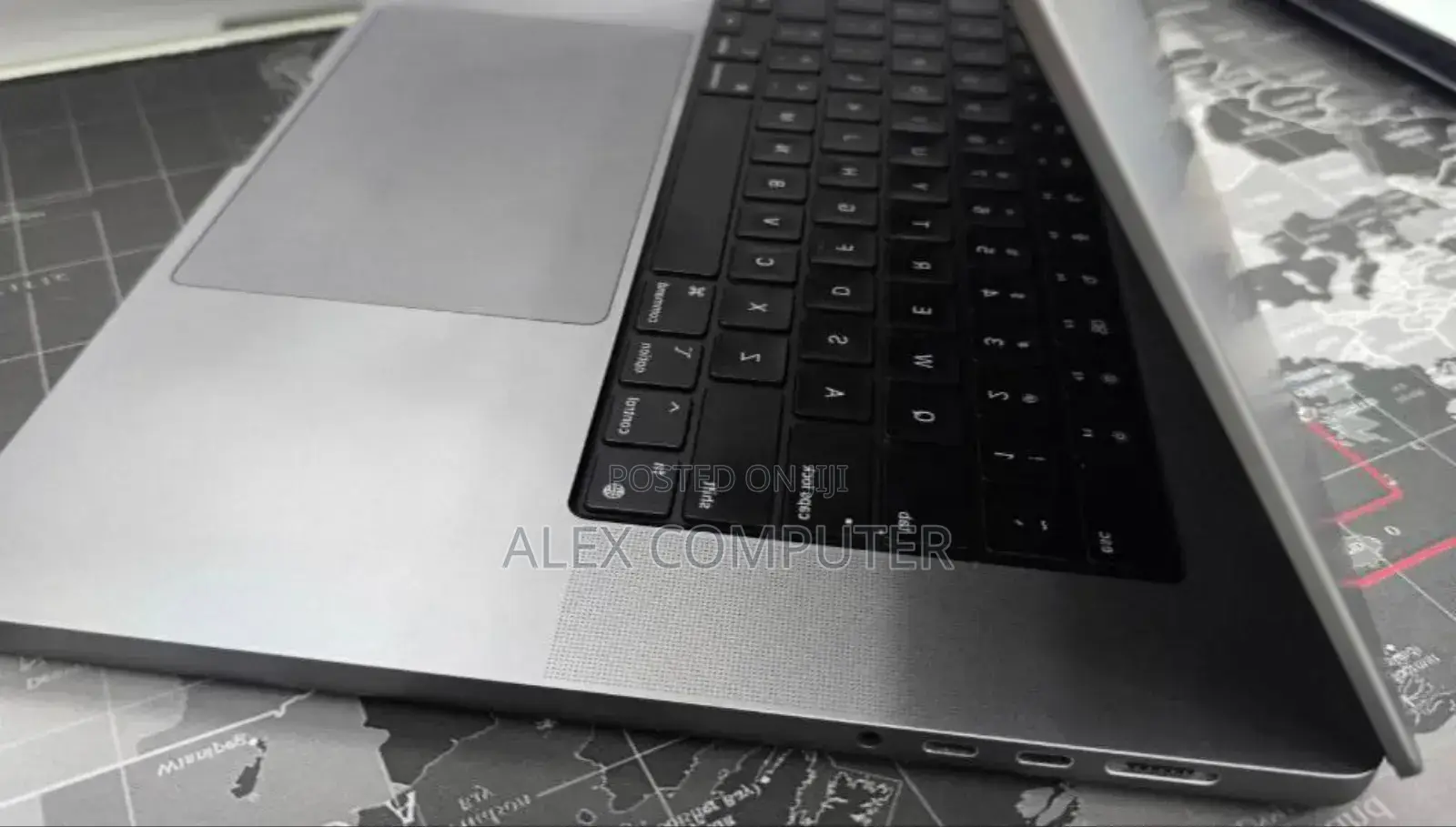New Laptop Apple MacBook 64GB Apple M1 Max SSD 1T