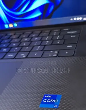 New Laptop Dell Precision 5570 16GB Intel Core I7 SSD 512GB