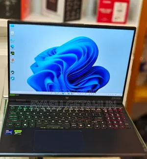 New Laptop Acer Predator Helios Neo 16 16GB Intel Core I9 SSD 1T