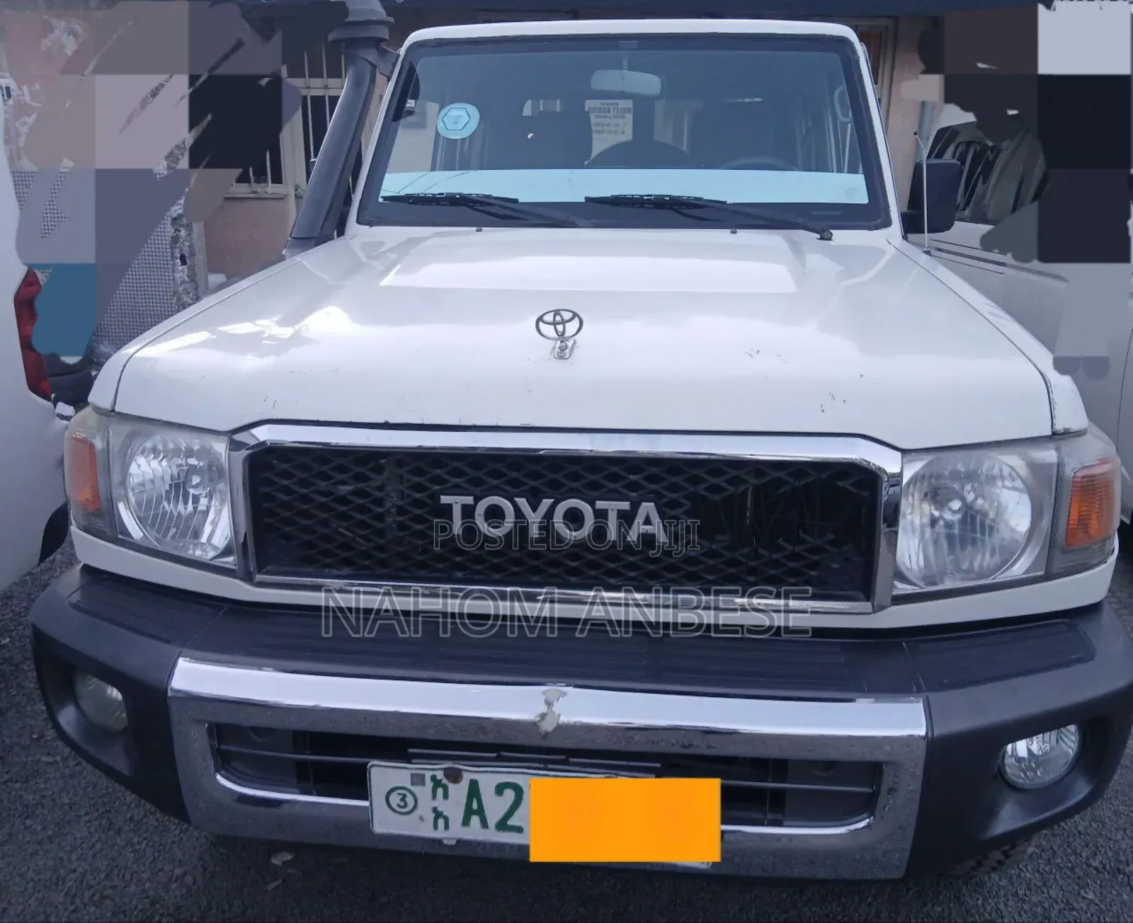 Toyota Land Cruiser 2016 White
