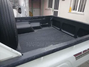 Toyota Land Cruiser 2016 White