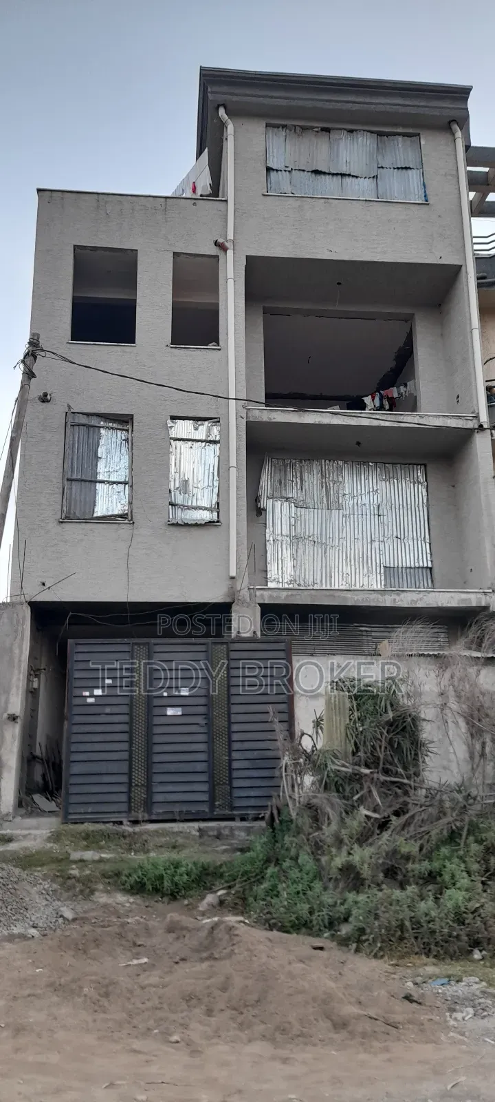 Furnished 6bdrm House in Alem Bank, Akaky Kaliti for sale