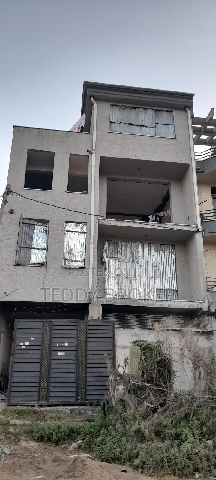 Furnished 6bdrm House in Alem Bank, Akaky Kaliti for sale