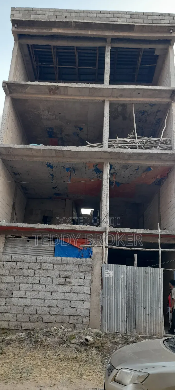 6bdrm House in Alem Bank, Akaky Kaliti for sale