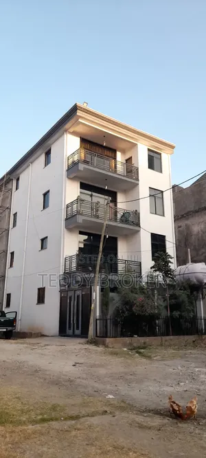 7bdrm House in Alem Bank, Akaky Kaliti for sale