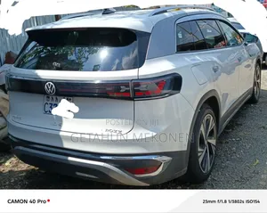 Volkswagen ID.6 2022 White