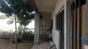 20bdrm Duplex in Oromia, East Welega for sale