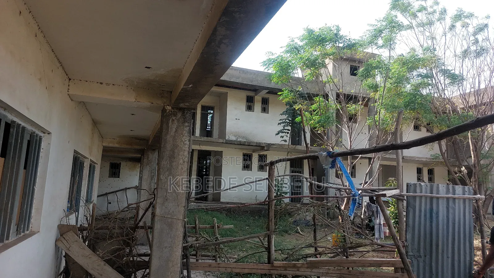 20bdrm Duplex in Oromia, East Welega for sale