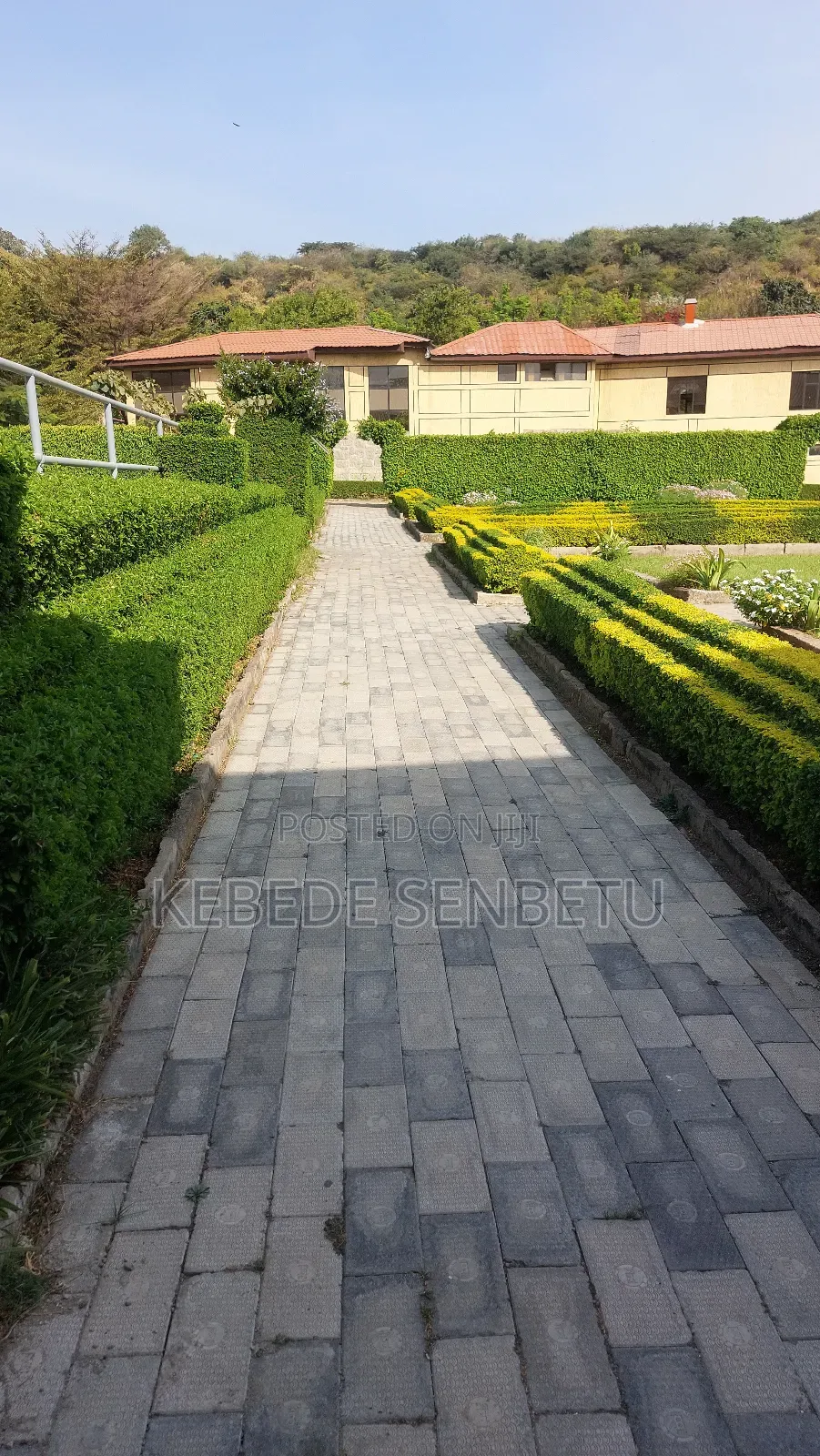 20bdrm Duplex in Oromia, East Welega for sale