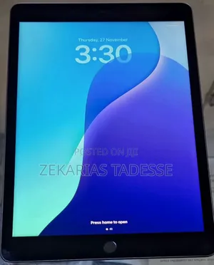 New Apple iPad 10.2 (2021) 256 GB Silver