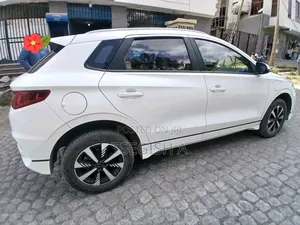 New BYD E2 43 kWh 94 hp FWD 2024 White