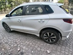 New BYD E2 43 kWh 94 hp FWD 2024 White