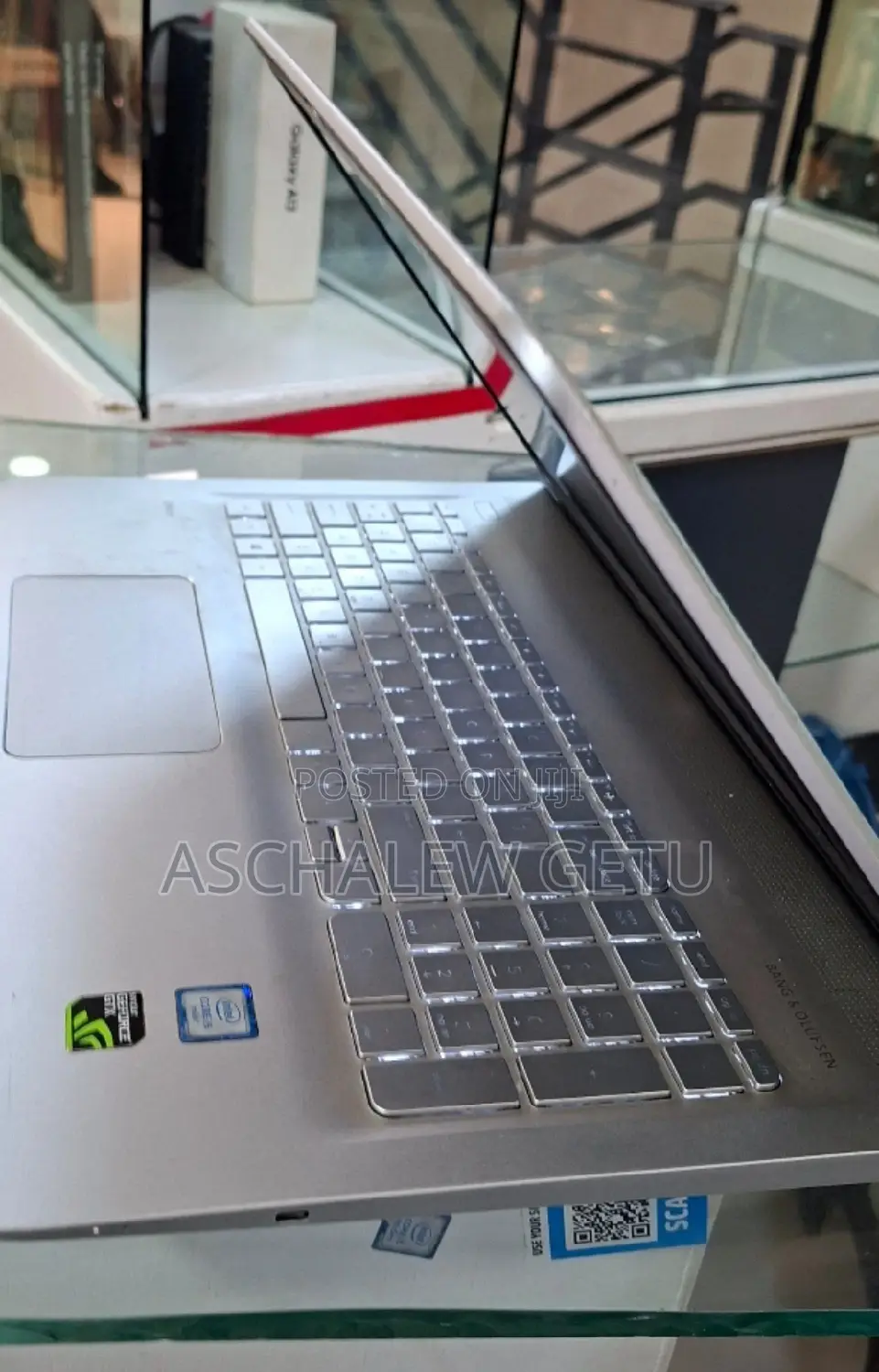 New Laptop HP Envy X360 12GB Intel Core I5 HDD 1T