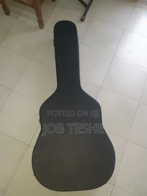 Acoustic Guitar Hard Case