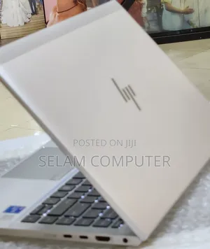 New Laptop HP EliteBook 840 G8 16GB Intel Core I7 SSD 512GB