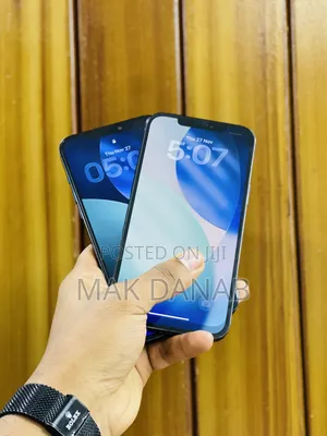 Photo - Apple iPhone 12 Pro Max 256 GB Blue