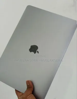 Photo - New Laptop Apple MacBook Pro 2017 8GB Intel Core I5 SSD 128GB