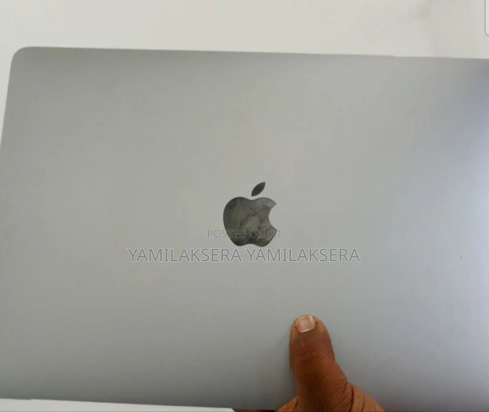 New Laptop Apple MacBook Pro 2017 8GB Intel Core I5 SSD 128GB
