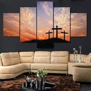 ውብ እና ማምስሎች በተራኪ የግድግዳ ላይ ለያዩ አማራጮች