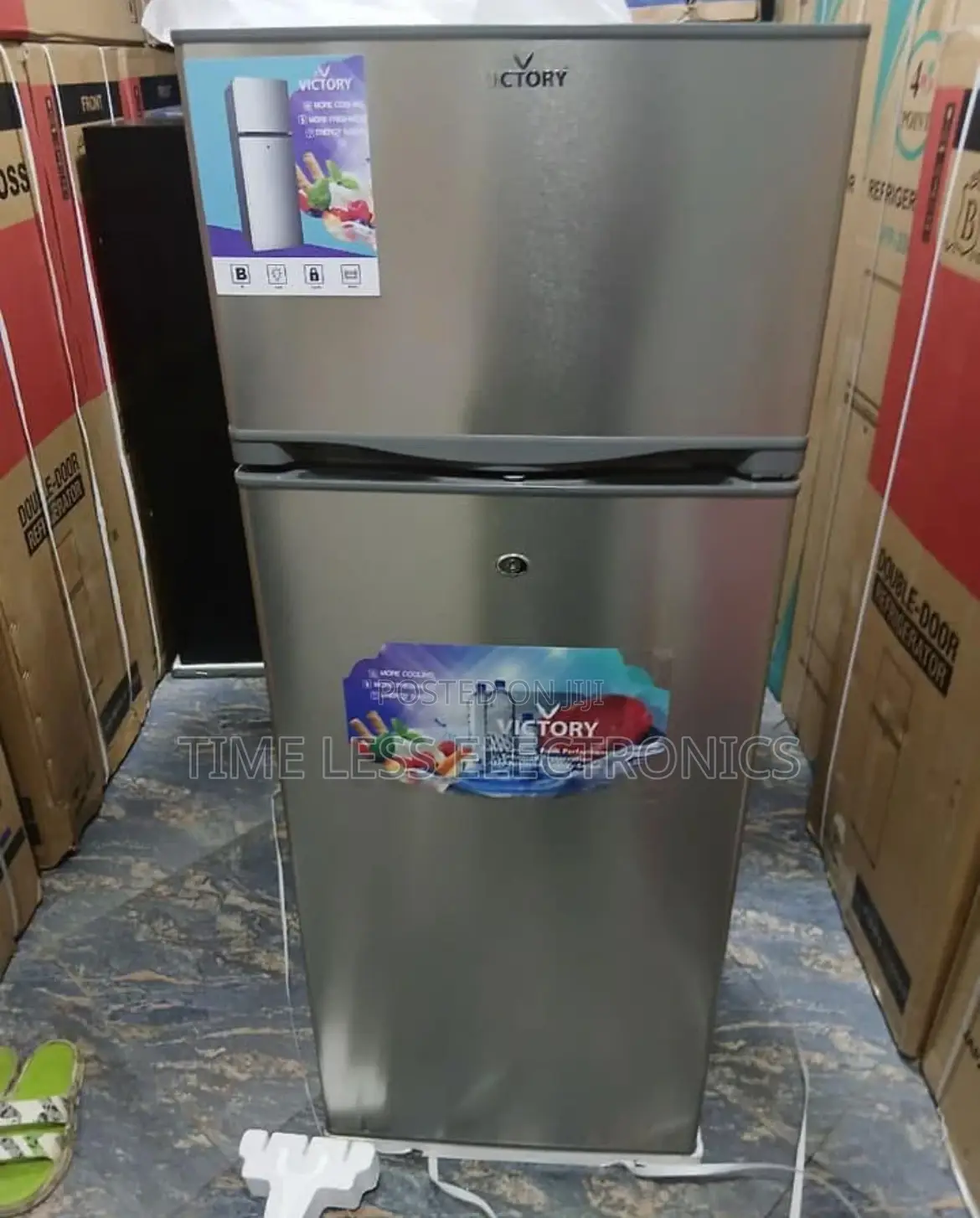 Victory 350 L Refrigerator – Spacious Reliable Cooling!