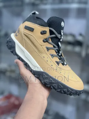 Photo - Timberland Mid-Top Outdoor Shoes