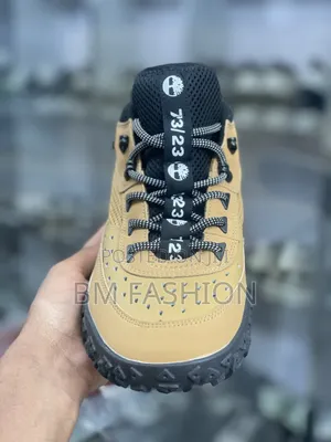 Timberland Mid-Top Outdoor Shoes