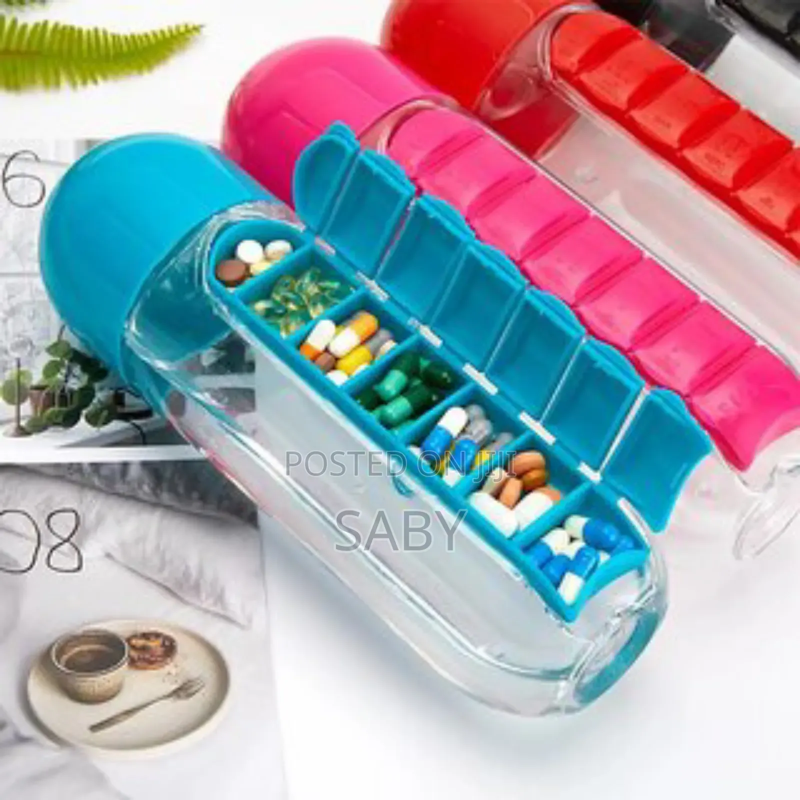 Pills and Vitamin Organizer With Water Bottle