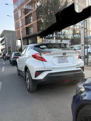 Toyota C-HR 2023 White