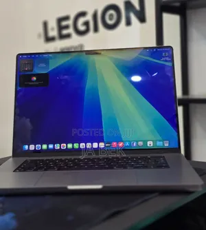 Photo - New Laptop Apple MacBook Pro M1 16GB Apple M1 Pro SSD 1T