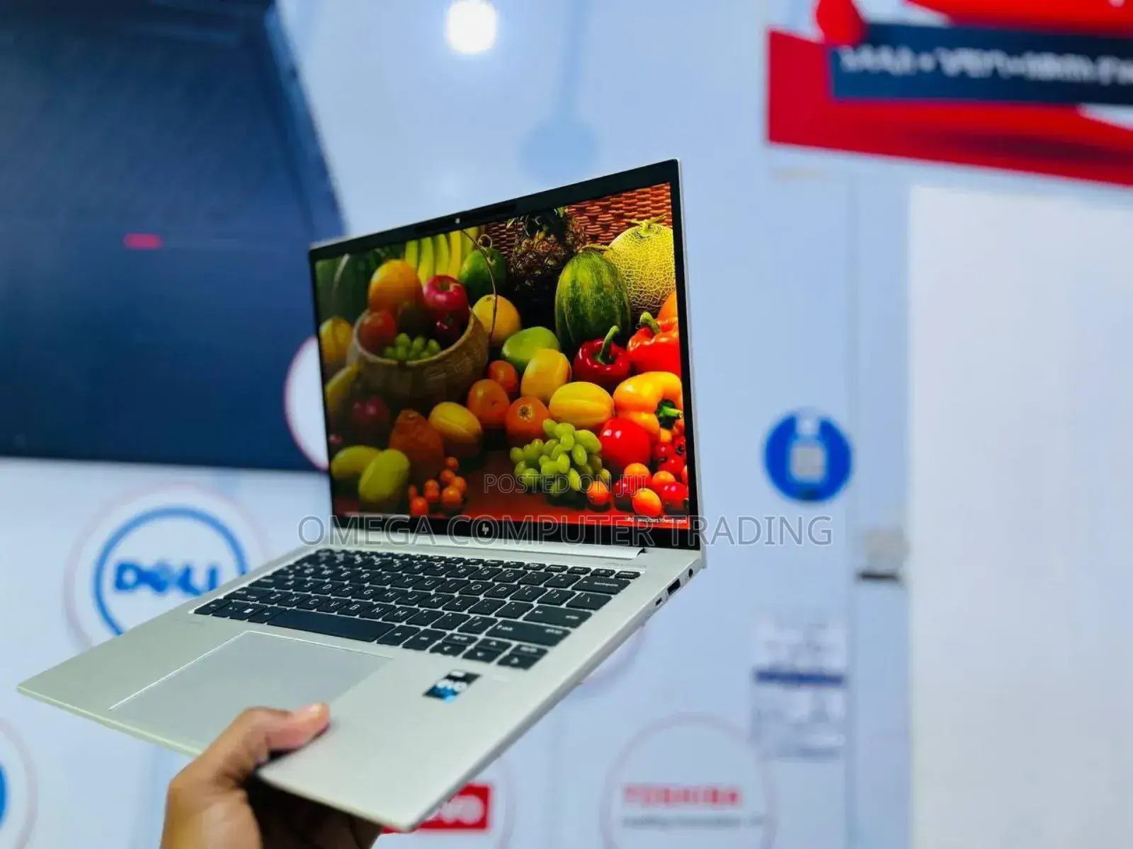 New Laptop HP 14-dq1088wm 16GB Intel Core i7 SSD 512GB