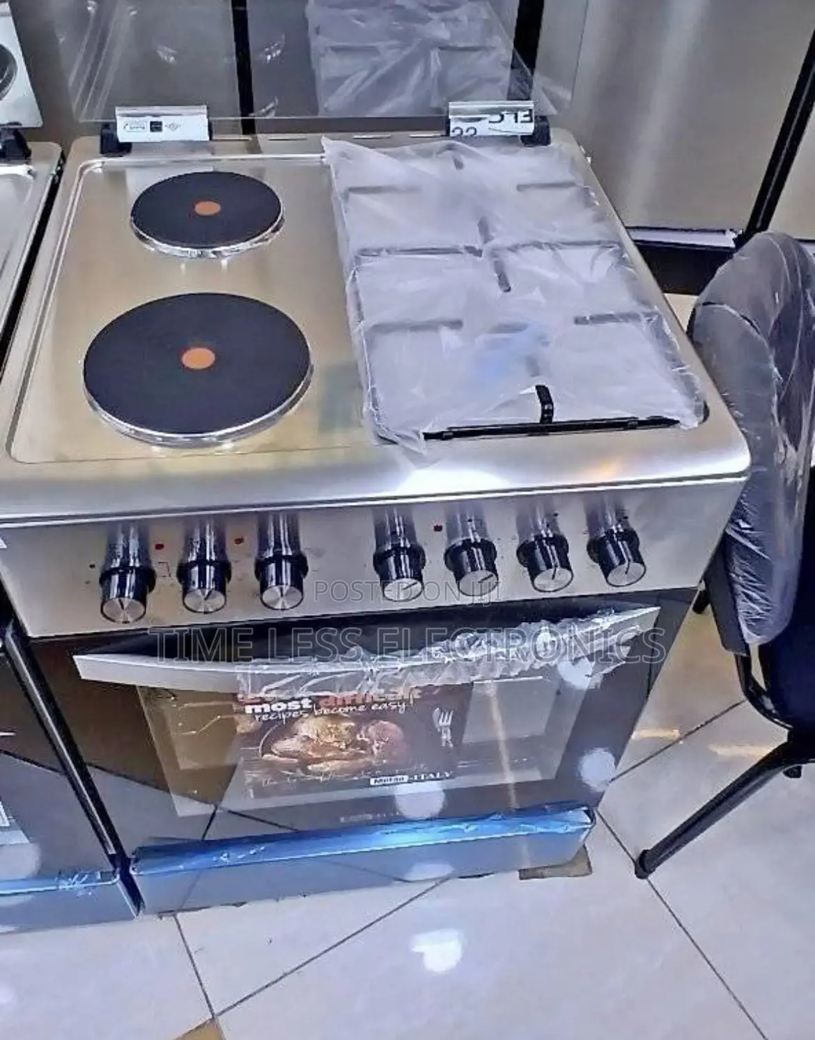 Melan 60×60 Cm Oven – Full‐Size, Reliable Ready for Your Kitchen!