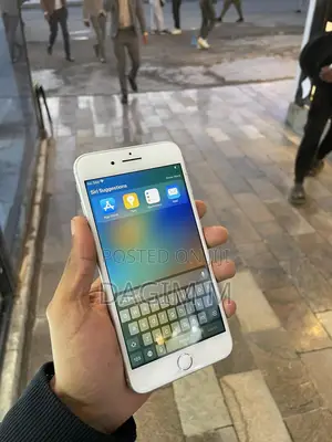 Photo - Apple iPhone 8 Plus 64 GB White