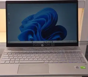 New Laptop HP Pavilion 15 8GB Intel Core I5 SSD 512GB